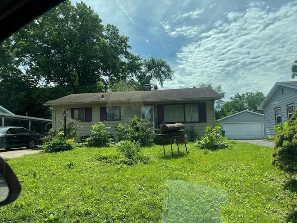 743 St Nicholas Dr Cahokia, IL 62206, St. Clair County