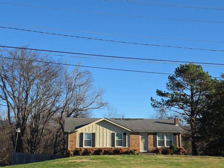 2875 New Ashland City Road Clarksville, TN 37043, Montgomery County