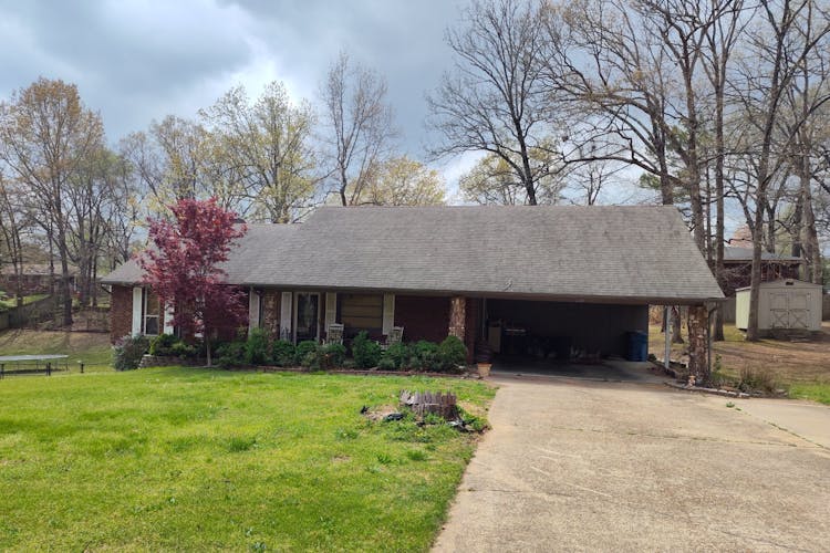 2033 Meadows Road Poplar Bluff, MO 63901, Butler County