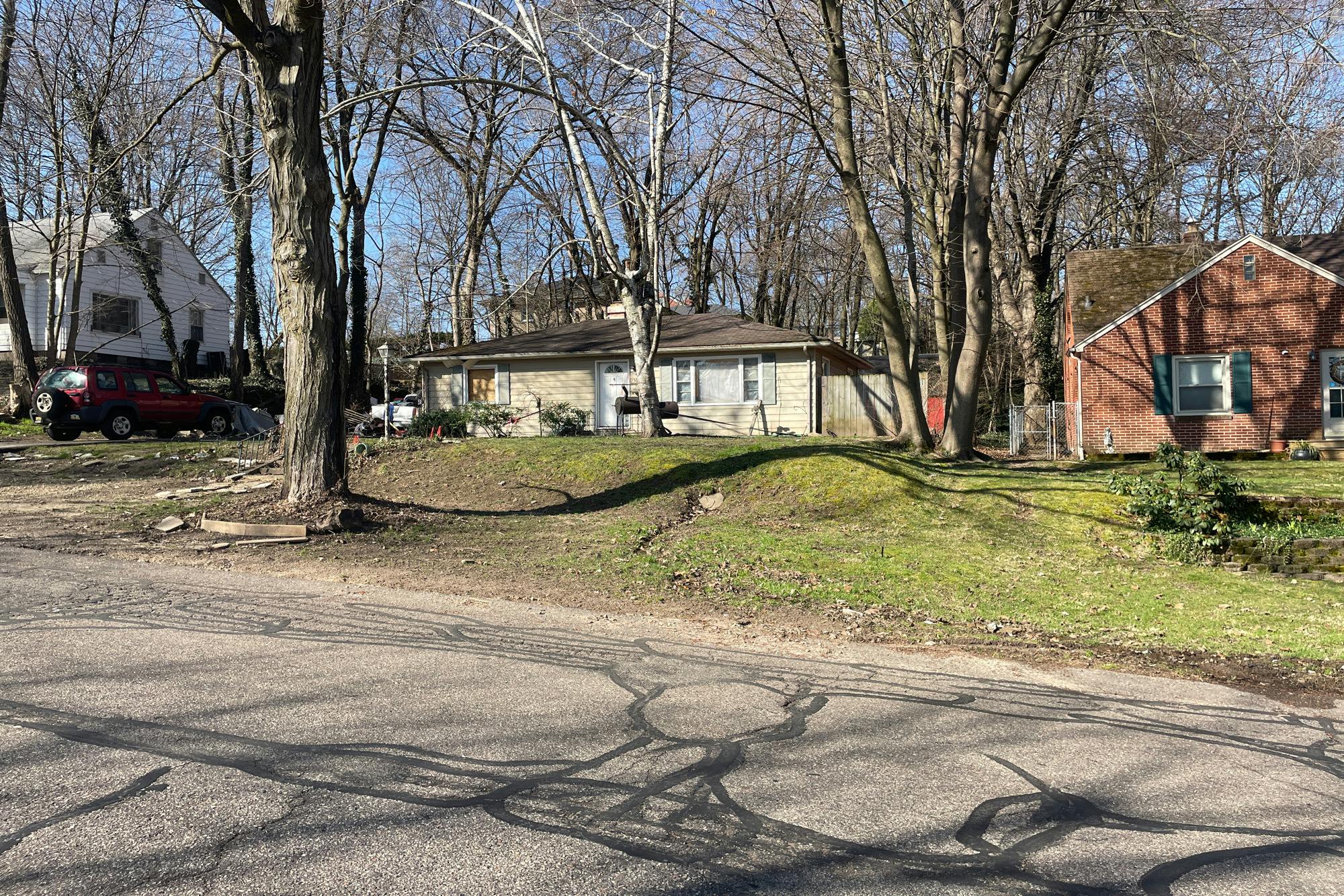 Cameron St, Kalamazoo, MI 49001 #1
