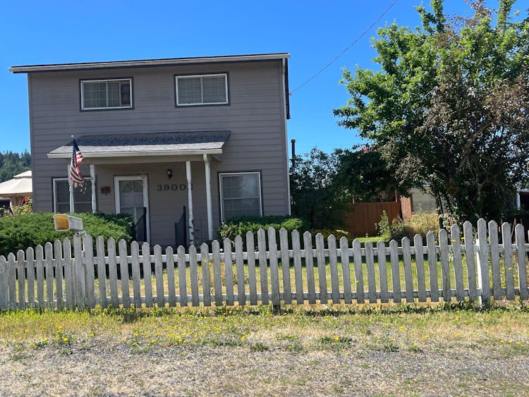 39002 SE 4th Ave Scio, OR 97374, Linn County