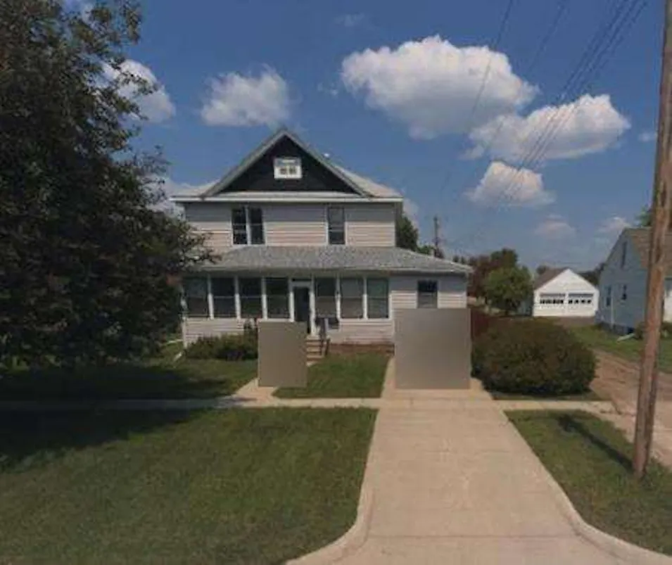 203 3rd Ave E Ada, MN 56510, Norman County