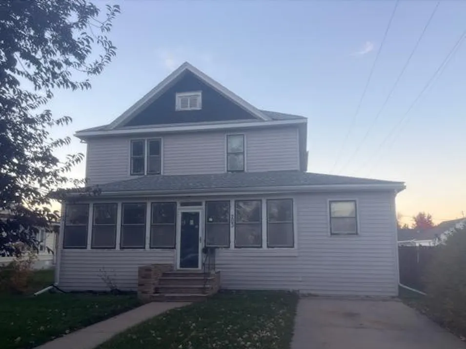 203 3rd Ave E Ada, MN 56510, Norman County