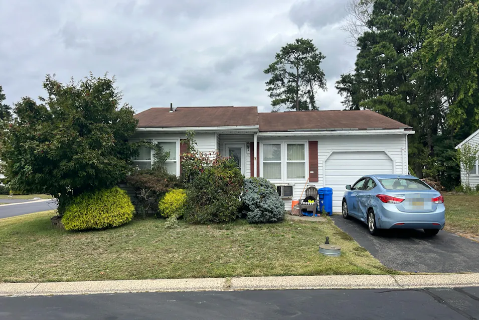 13 Hampshire Ln Whiting, NJ 08759, Ocean County
