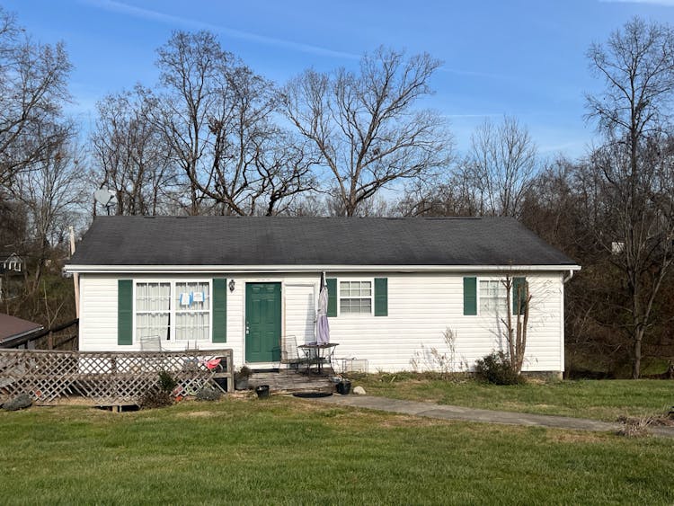 2205 Sloan St Flatwoods, KY 41139, Greenup County