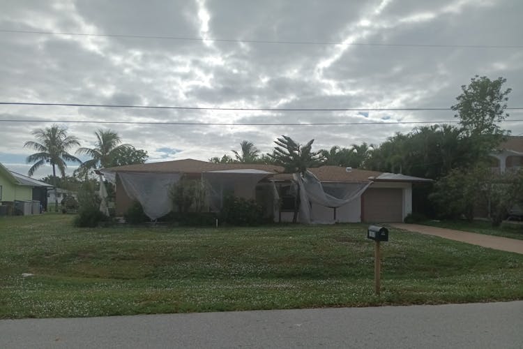 1312 SE 42nd St Cape Coral, FL 33904, Lee County