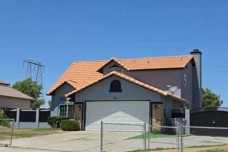 Cromdale St, Hesperia, CA 92345 #1