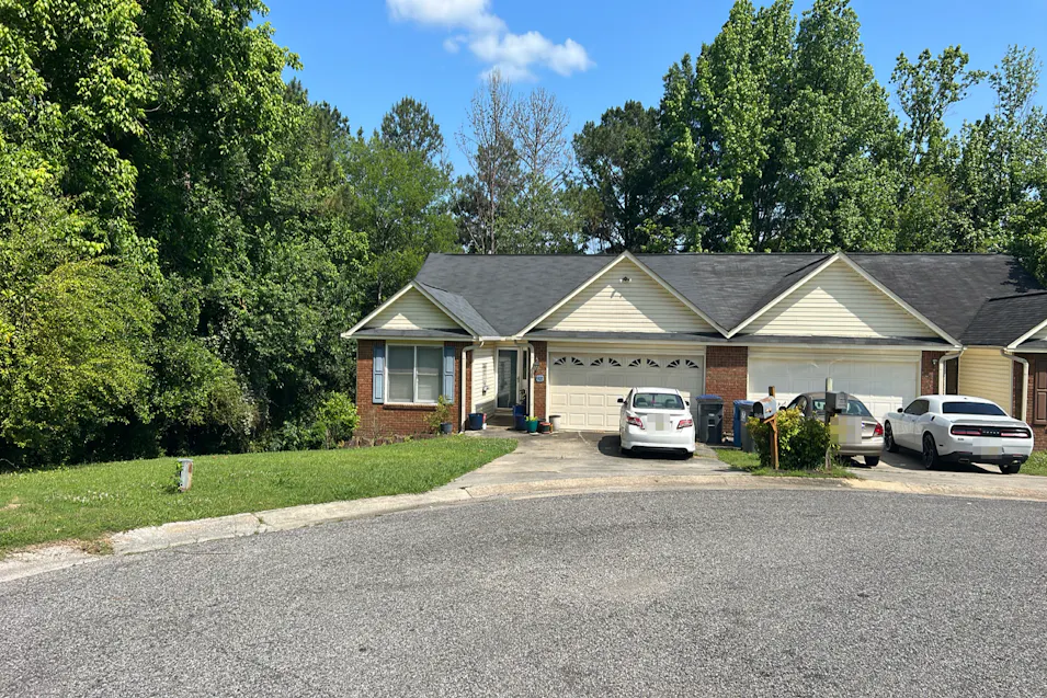 3427 Woodcrest Dr Hoover, AL 35216, Jefferson County