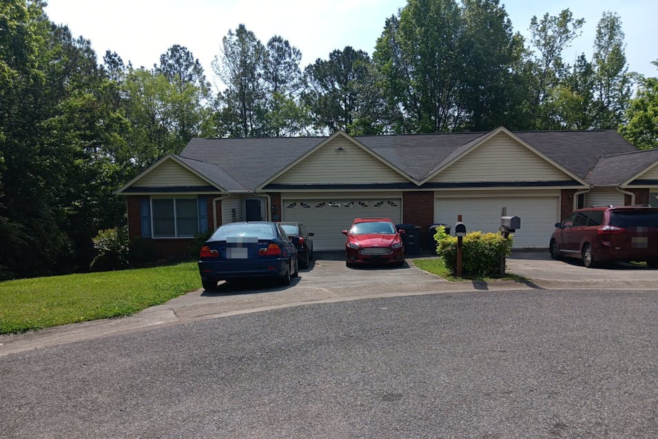 3427 Woodcrest Dr Hoover, AL 35216, Jefferson County