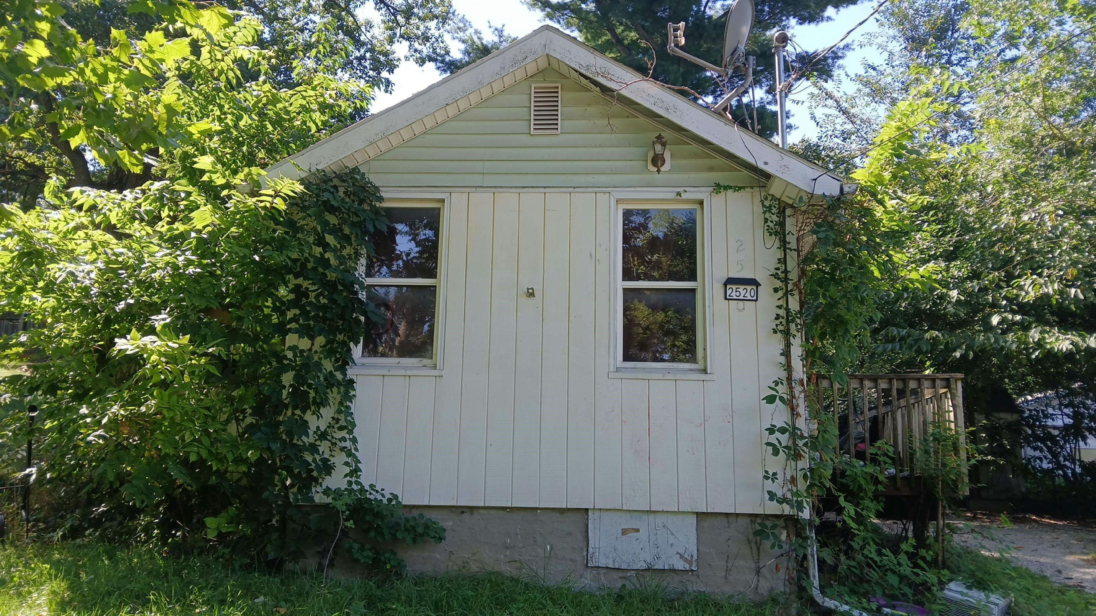 34th St, Des Moines, IA 50317
