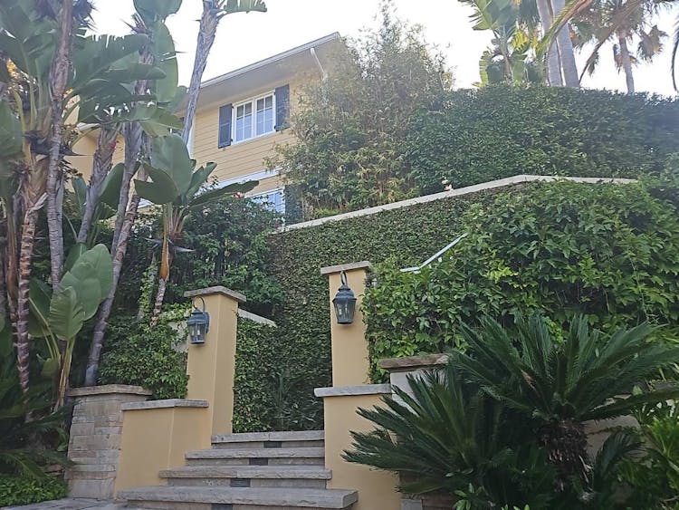 Apn# 4352-006-020 0 Lindacrest Dr Beverly Hills, CA 90210, Los Angeles County