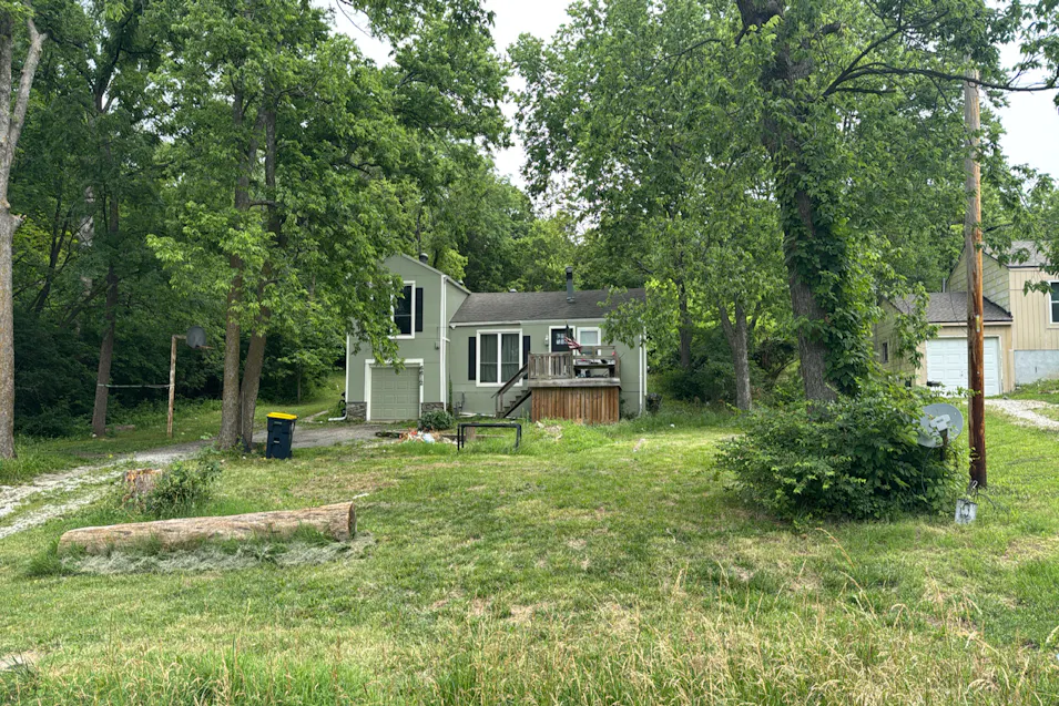 6612 E 58th Ter Kansas City, MO 64129, Jackson County
