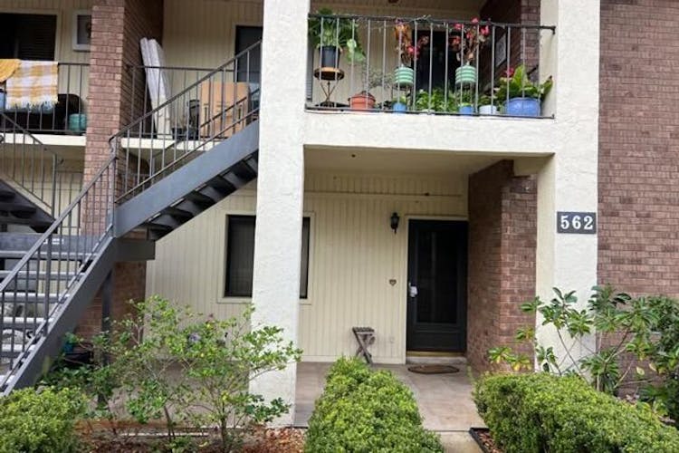 562 Belltower Avenue, Unit 220 Deltona, FL 32725, Volusia County