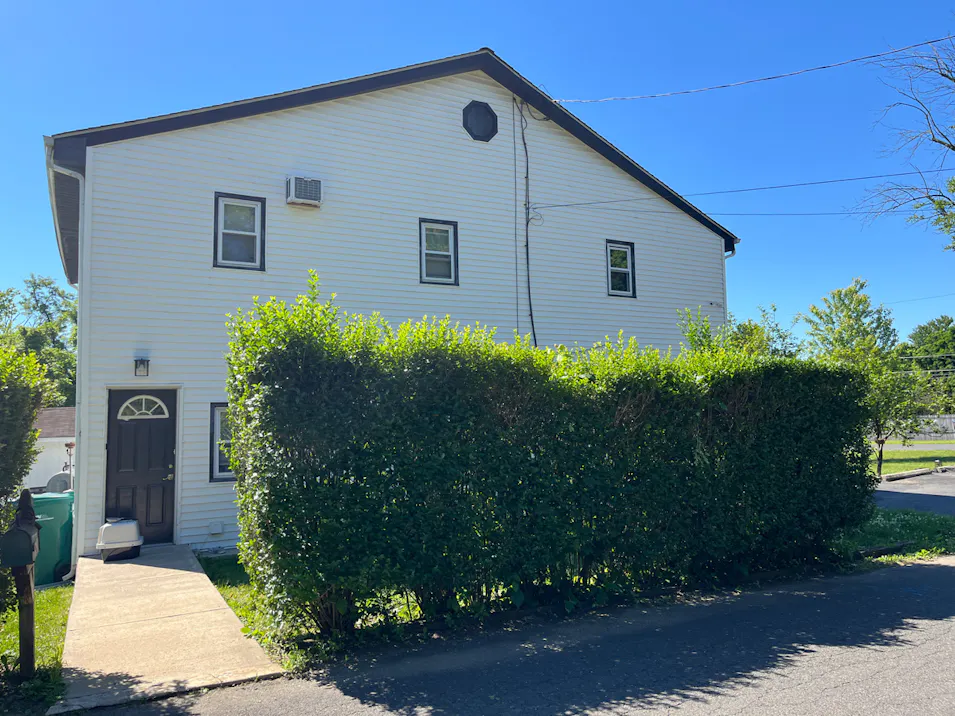 2408 Avenue A Levittown, PA 19056, Bucks County