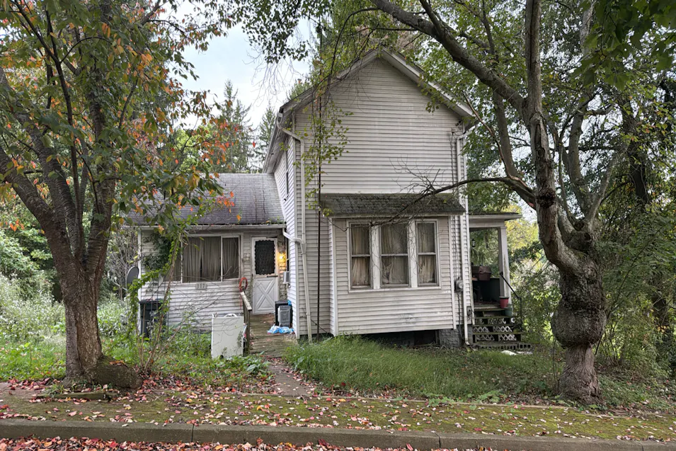 117 Brighton St Beaver Falls, PA 15010, Beaver County
