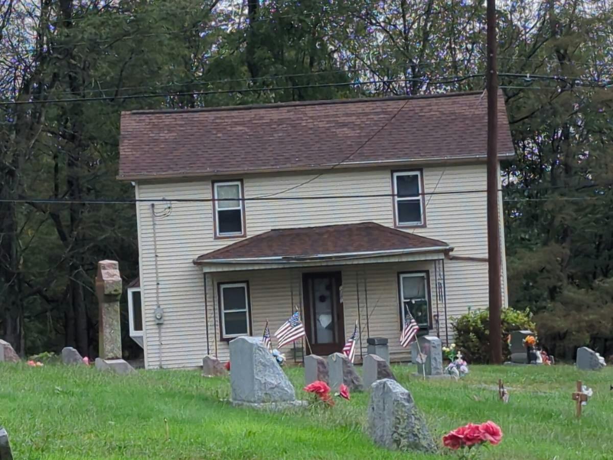 Middletown Rd, New Stanton, PA 15672 #1