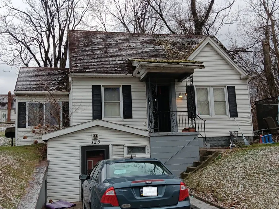 123 Thomas Ave North Versailles, PA 15137, Allegheny County