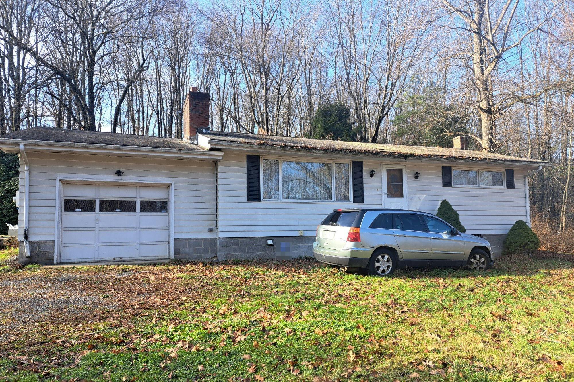 Ponderosa Dr, Altoona, PA 16601