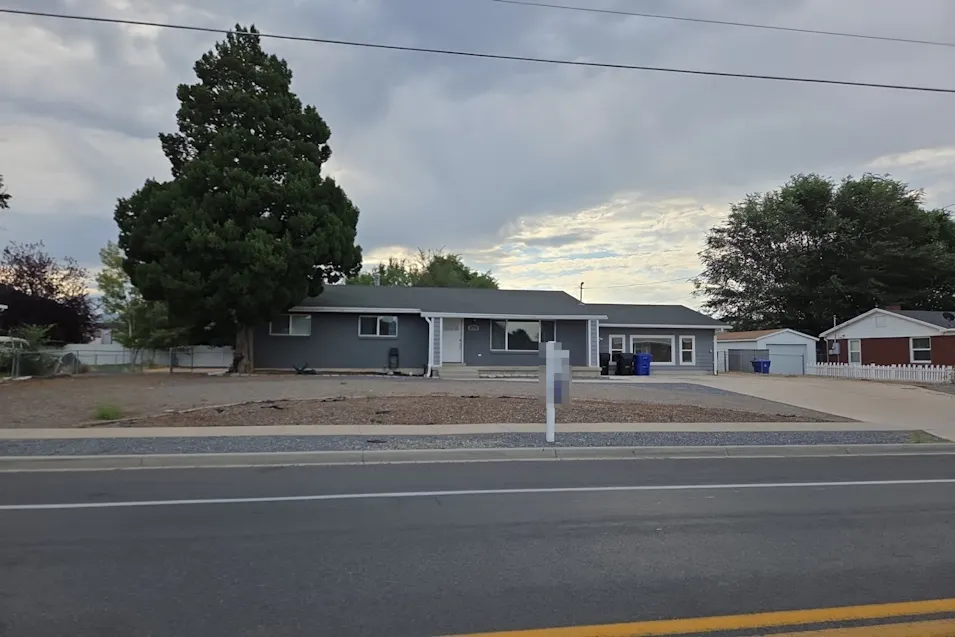 2623 S 2000 W Syracuse, UT 84075, Davis County