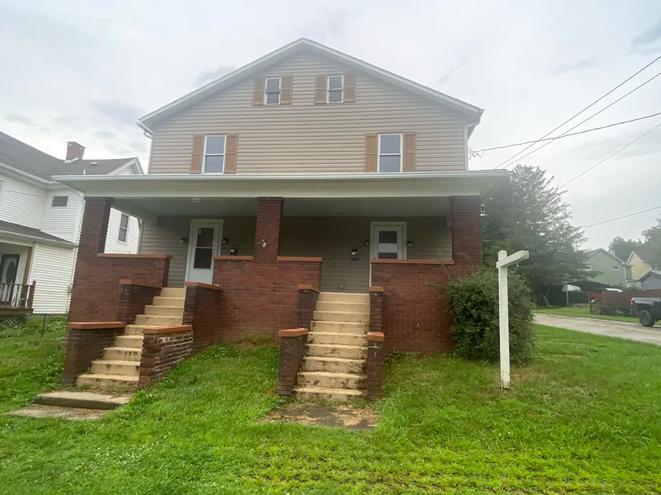 312-312 1/2 East Washington Avenue Connellsville, PA 15425, Fayette County