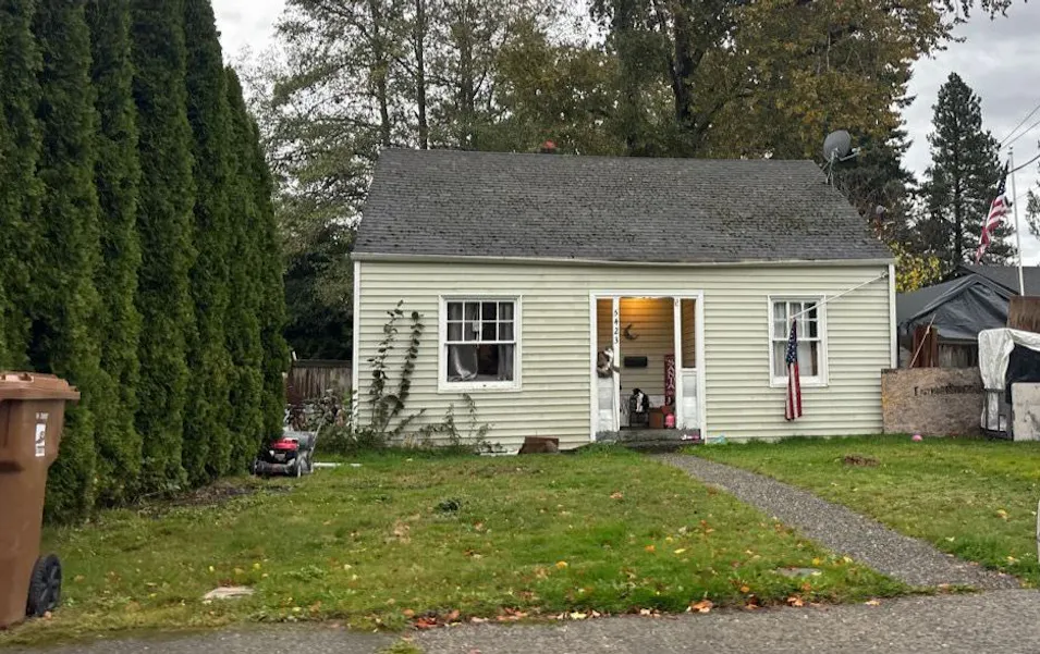 5423 Clarkston St Tacoma, WA 98404, Pierce County