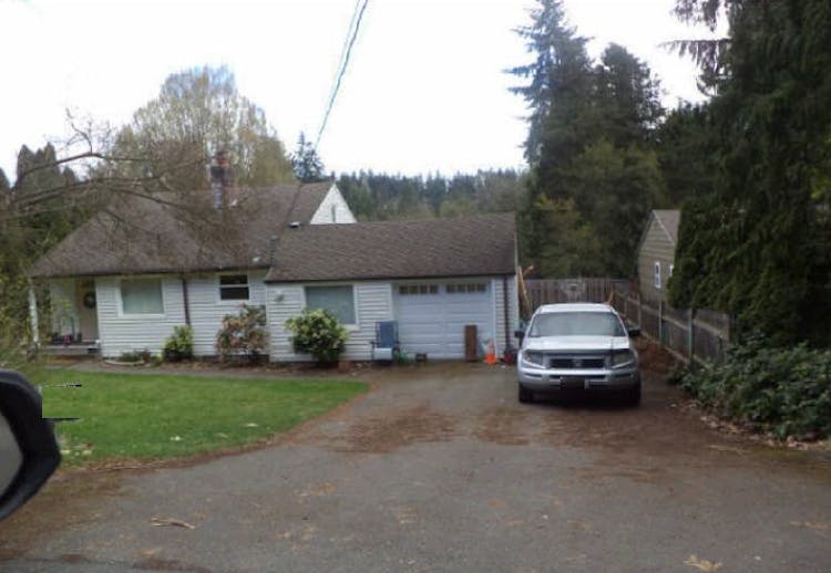 20320 30th Ave NE Lake Forest Park, WA 98155, King County
