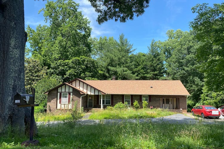 129 Woodhaven Ln, Mocksville, NC, 27028, USA