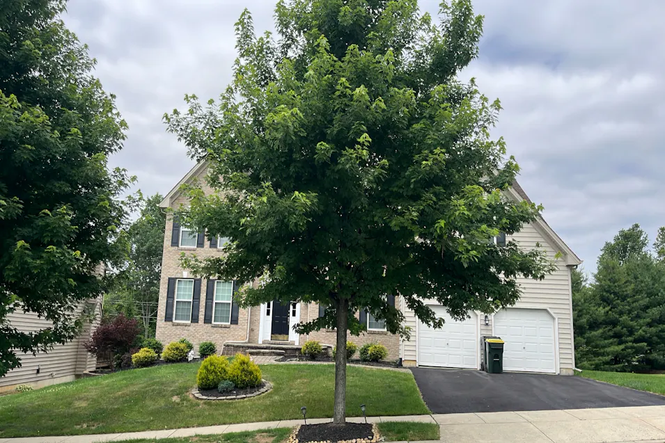 894 Yorkshire Dr Breinigsville, PA 18031, Lehigh County