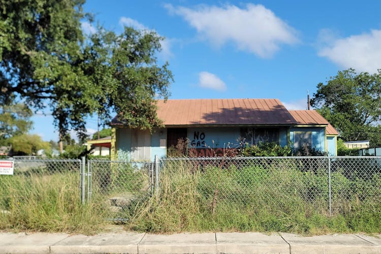 303 Cravens Ave San Antonio, TX 78223, Bexar County