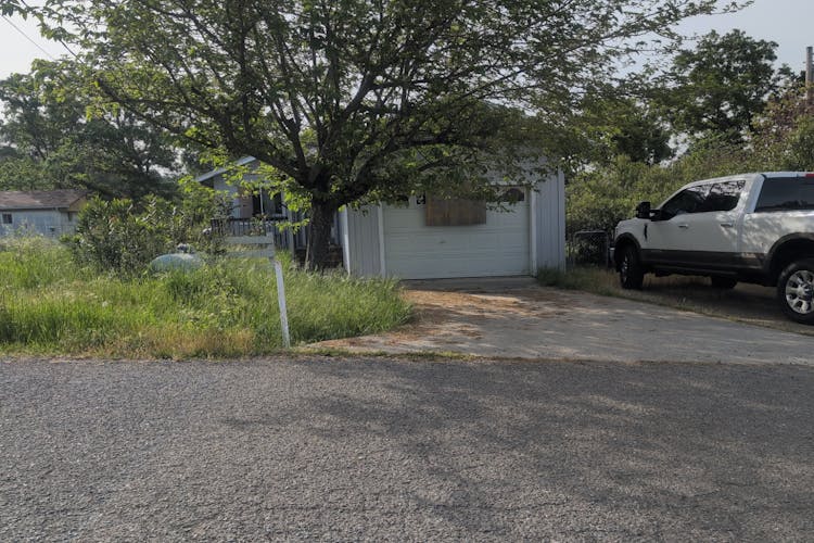 6900 Glenn Street Nice, CA 95464, Lake County