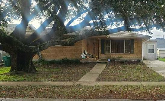 Haring Rd, Metairie, LA 70006
