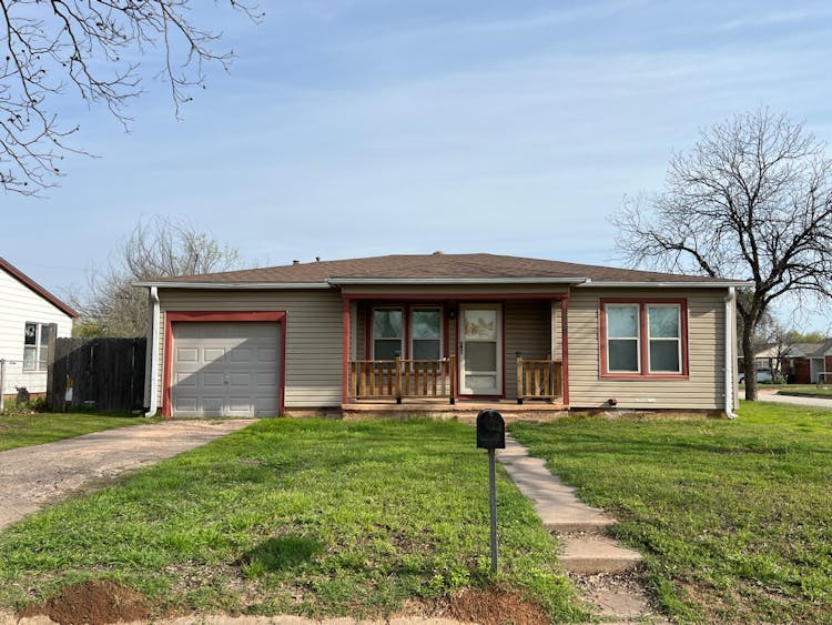 1902 S 21st St Abilene, TX 79602, Callahan County