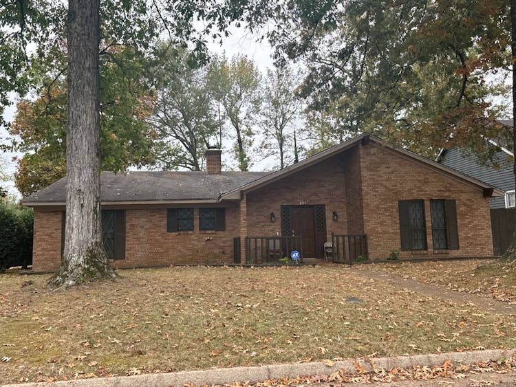 895 Serville Drive Jackson, MS 39206, Hinds (1st District - Jackson) County