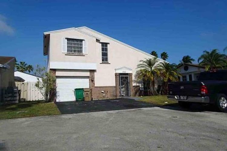 14621 S Beckley Sq Davie, FL 33325, Broward County