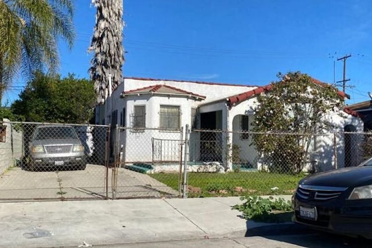 1531 E 82nd Pl Los Angeles, CA 90001, Los Angeles County