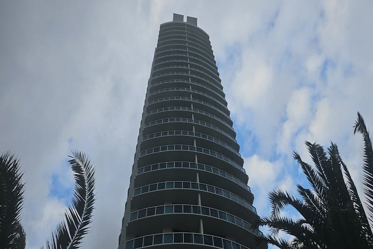 1945 S Ocean Dr Hallandale Beach, FL 33009, Broward County