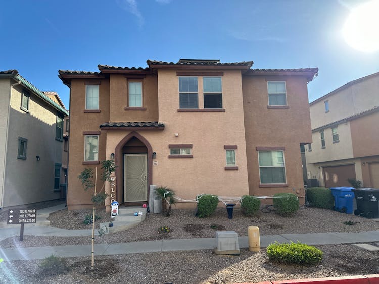 2017 N 77th Dr Phoenix, AZ 85035, Maricopa County