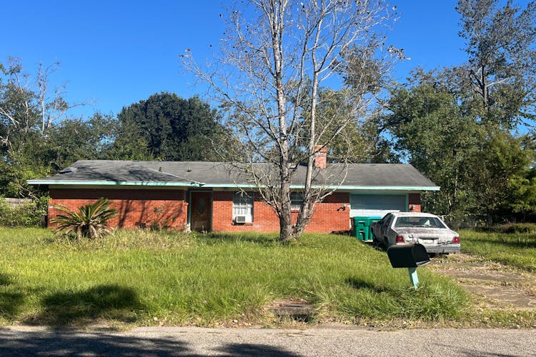 2405 Woolmarket Street Gulfport, MS 39503, Harrison County