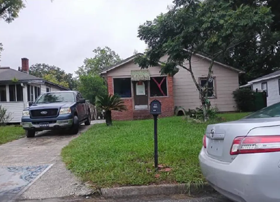 270 E 48th St Jacksonville, FL 32208, Duval County