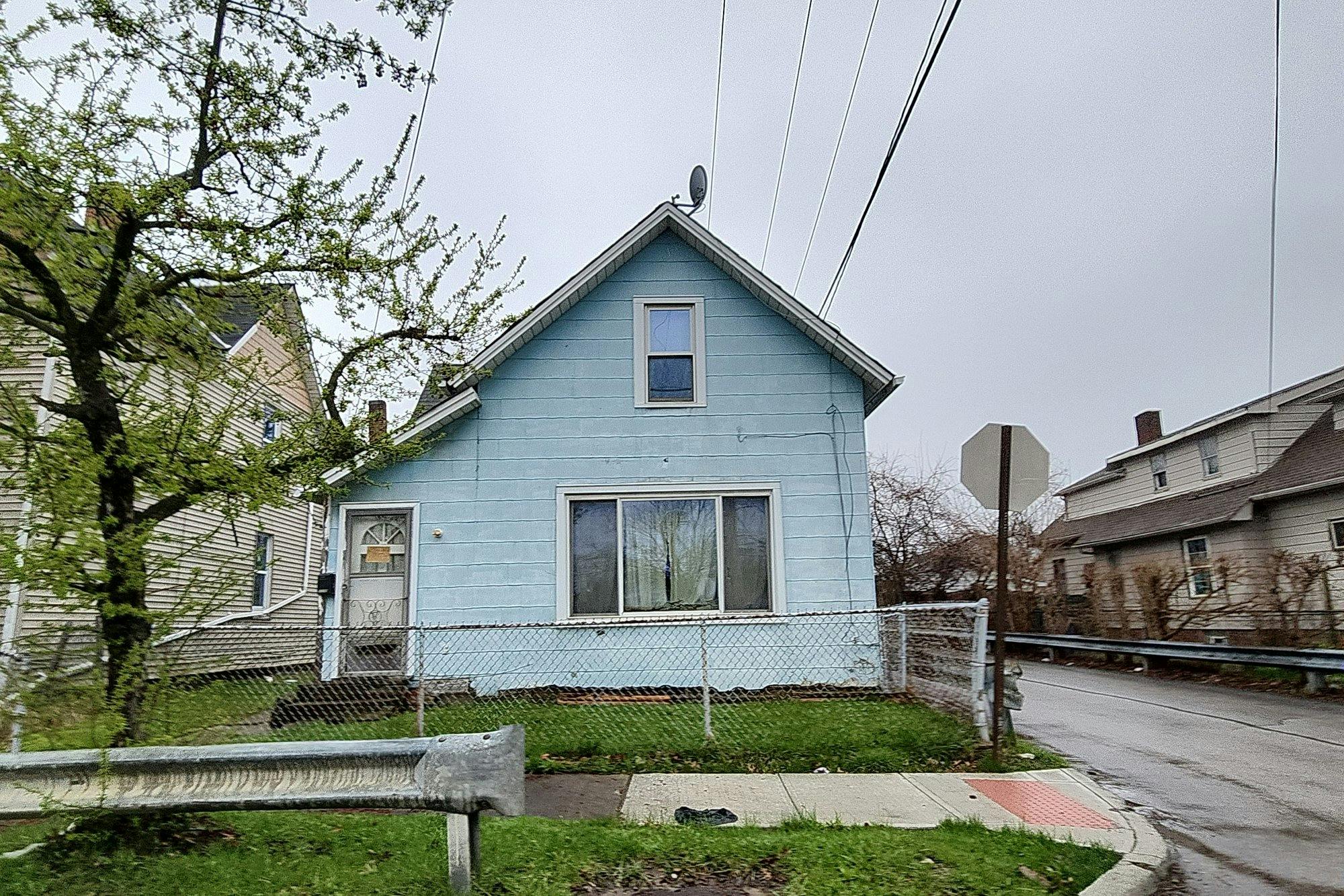 54th St, Cleveland, OH 44102