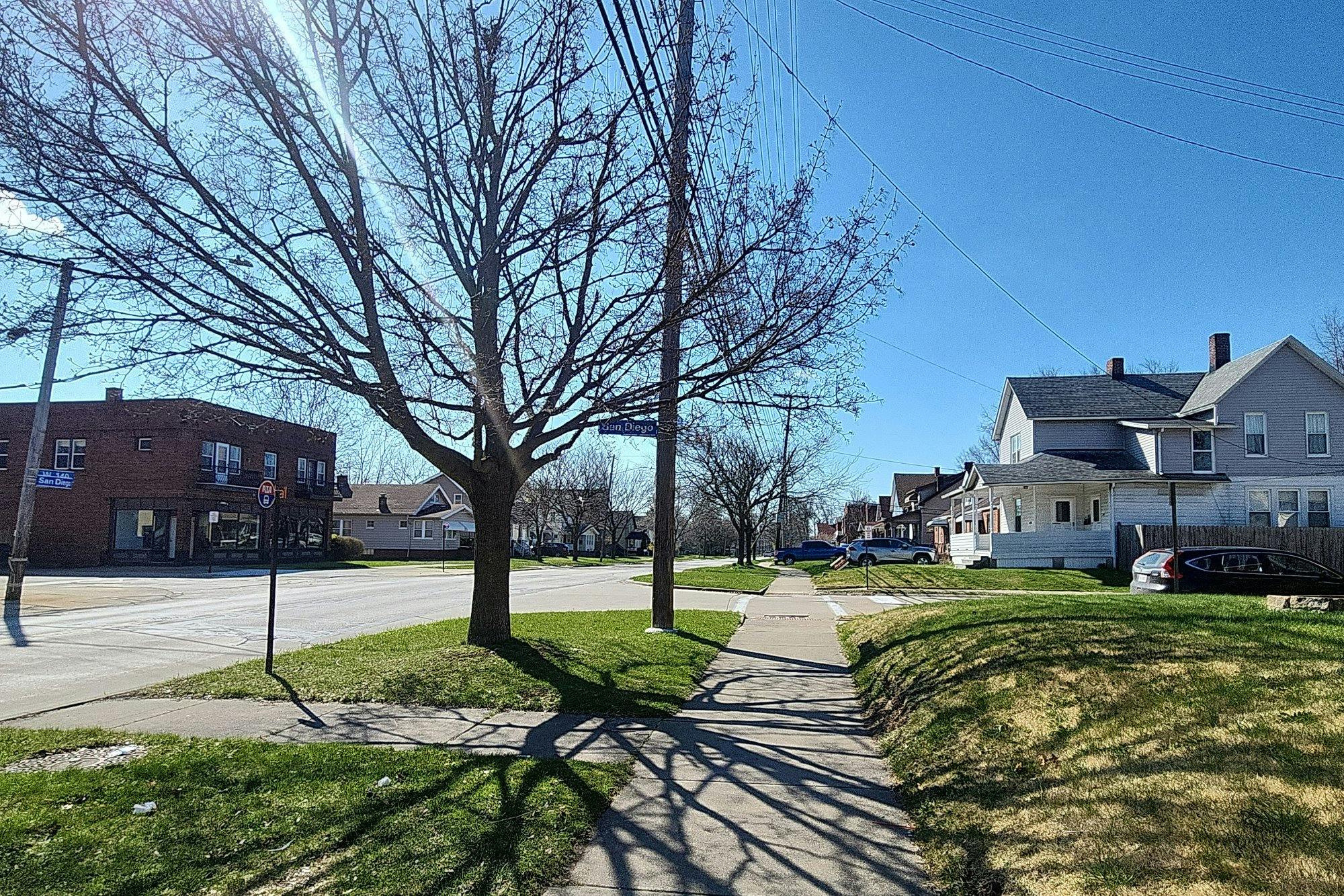 140th St, Cleveland, OH 44111