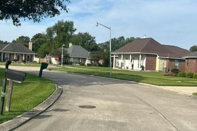 Greenchase Dr, Baton Rouge, LA 70810