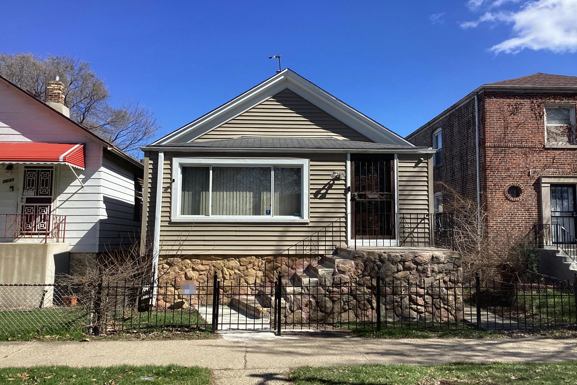 Dobson Ave, Chicago, IL 60619 #1
