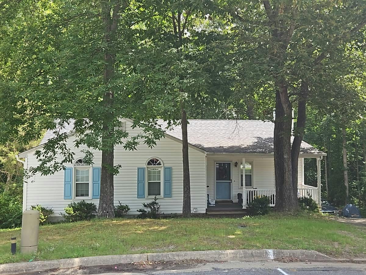 Skirmish Ln, Mechanicsville, VA 23111