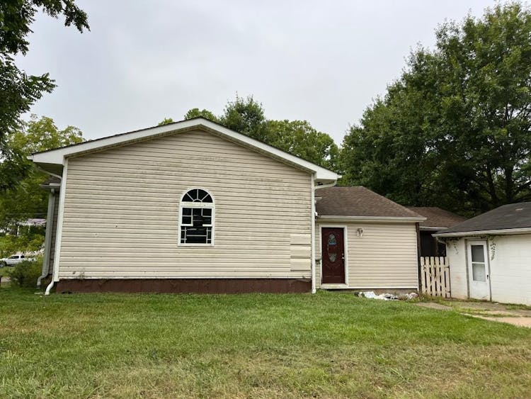 1379 E Bethel Church Rd Gallipolis, OH 45631, Gallia County