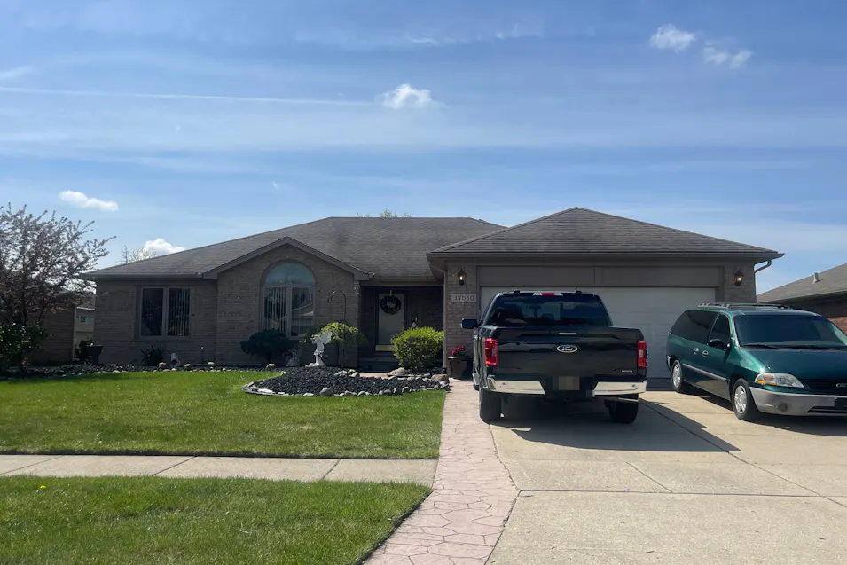 17560 Hilldale Macomb Township, MI 48044, Macomb County