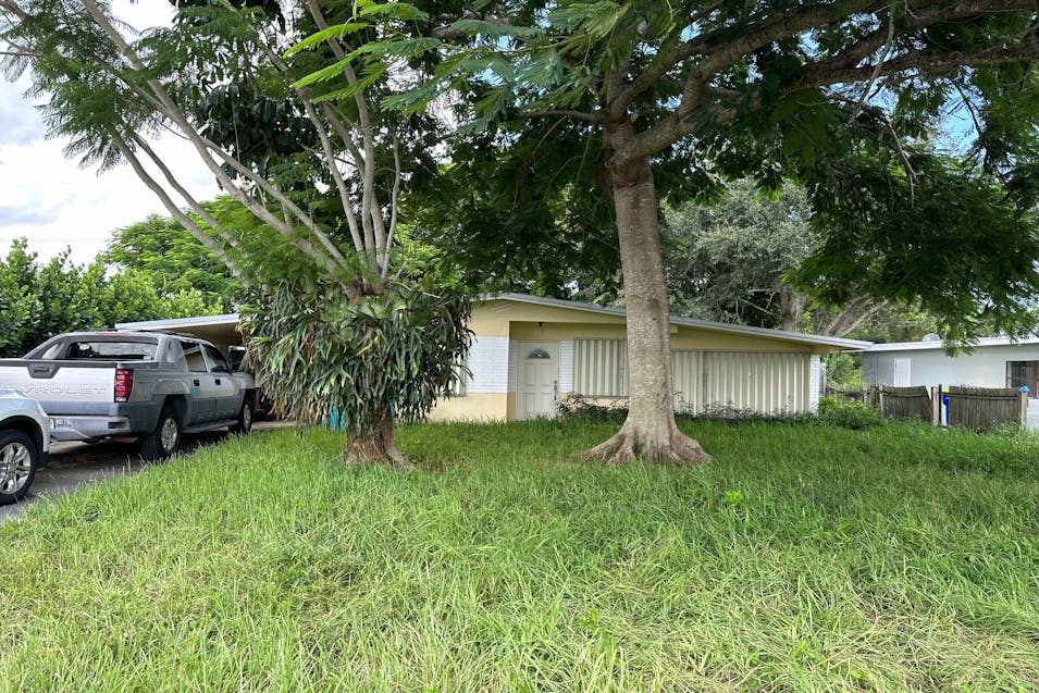 2503 SE Washington St Stuart, FL 34997, Martin County