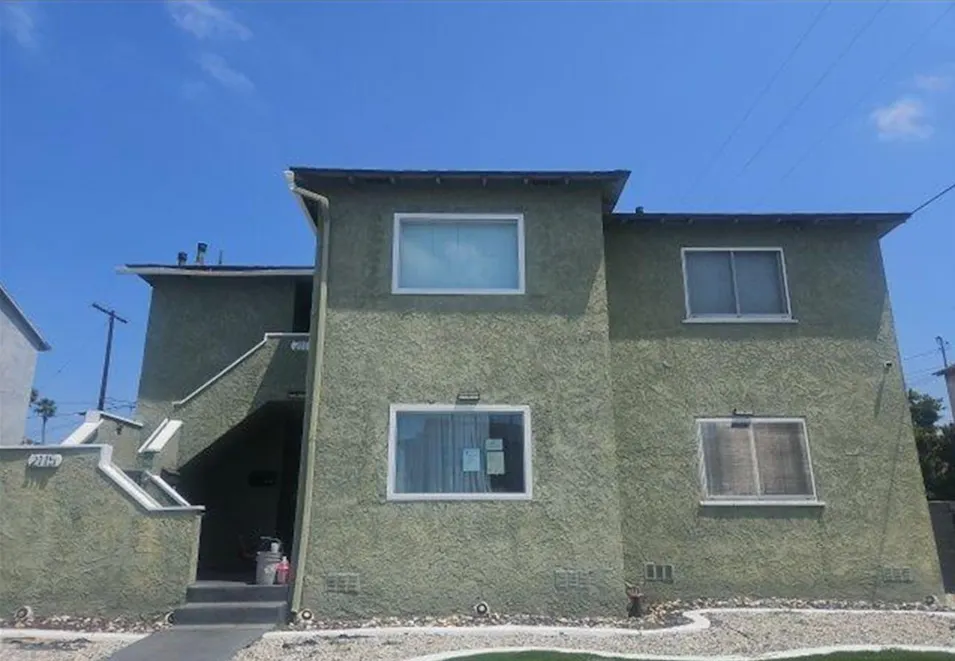 2115 W 103rd Pl Los Angeles, CA 90047, Los Angeles County