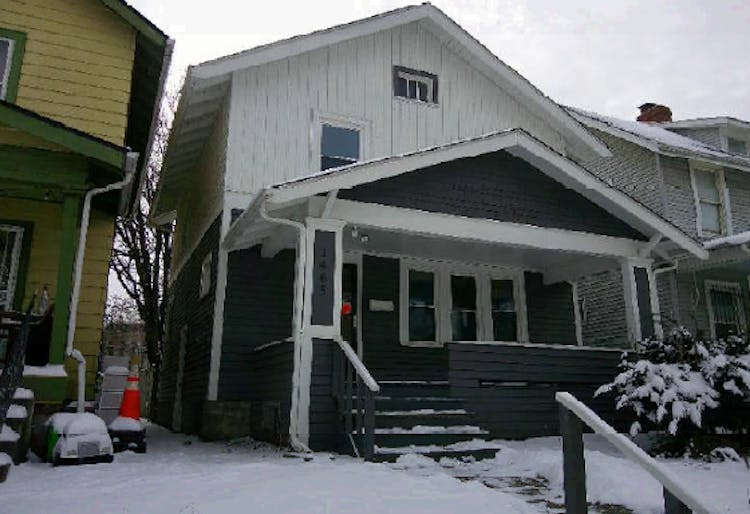 1465 Hildreth Ave Columbus, OH 43203, Franklin County