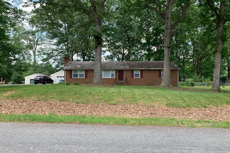 2801 Clintwood Rd Midlothian, VA 23112, Chesterfield County
